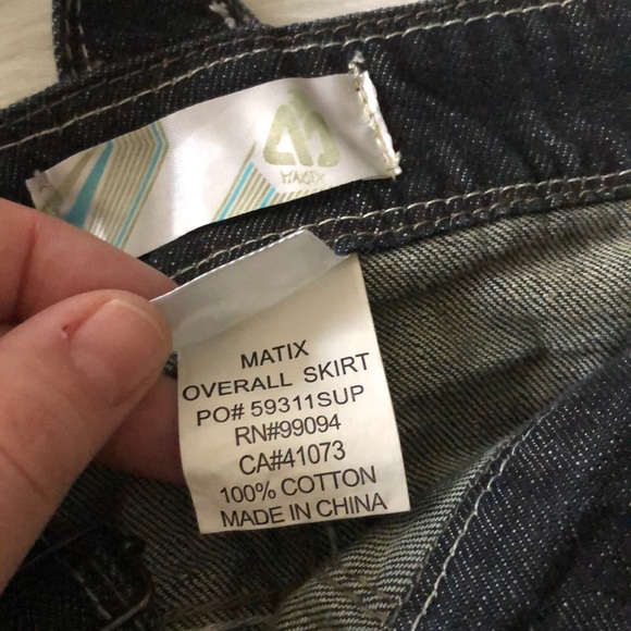 Denim Overall Skirt - Picture 6 of 6